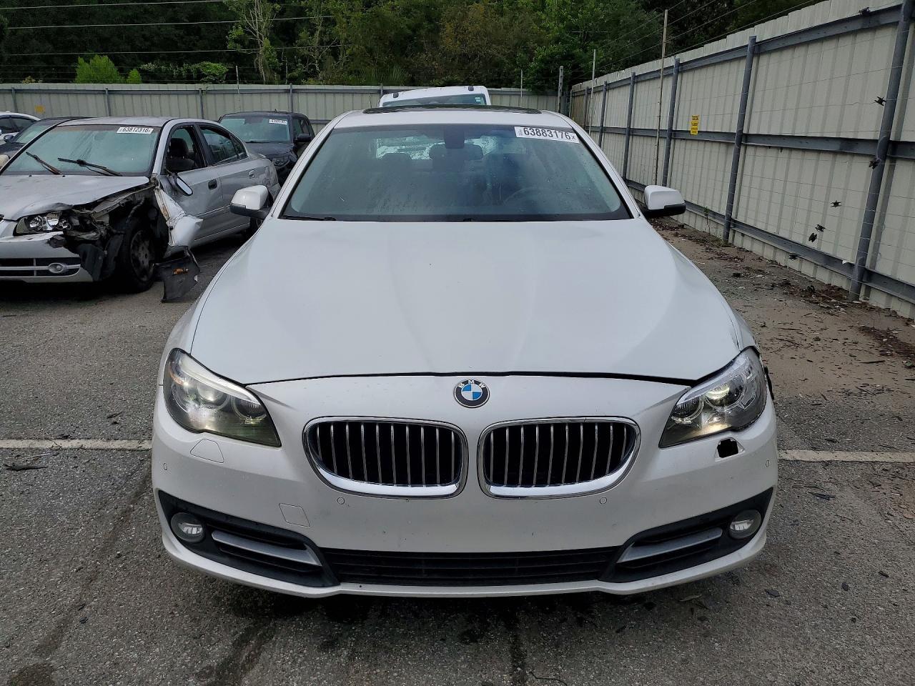 2016 BMW 528 I - Image 5