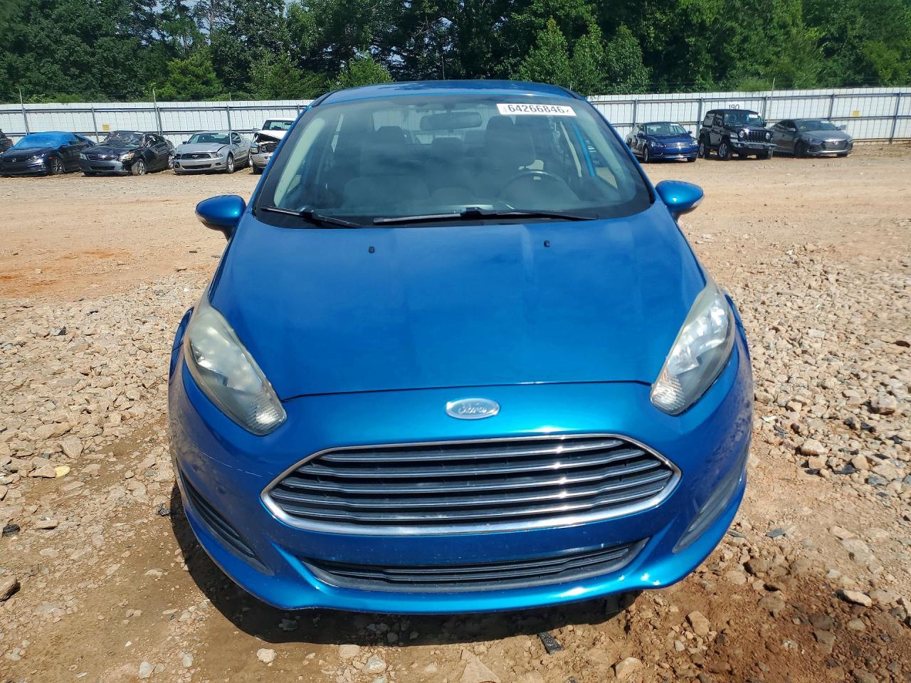 2014 Ford Fiesta Se - Image 5