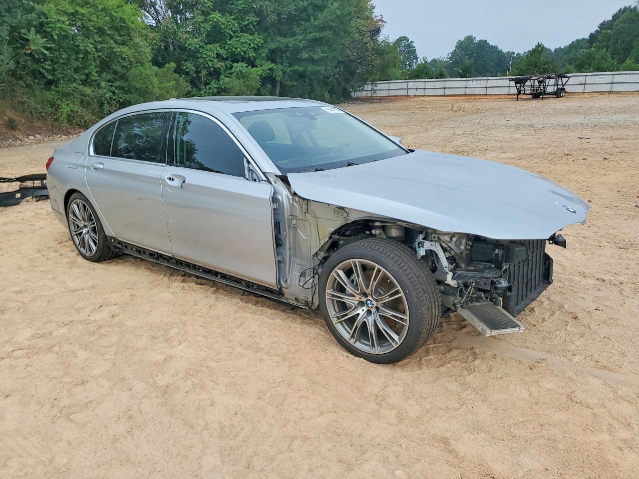 2019 BMW 740 I - Фото 4