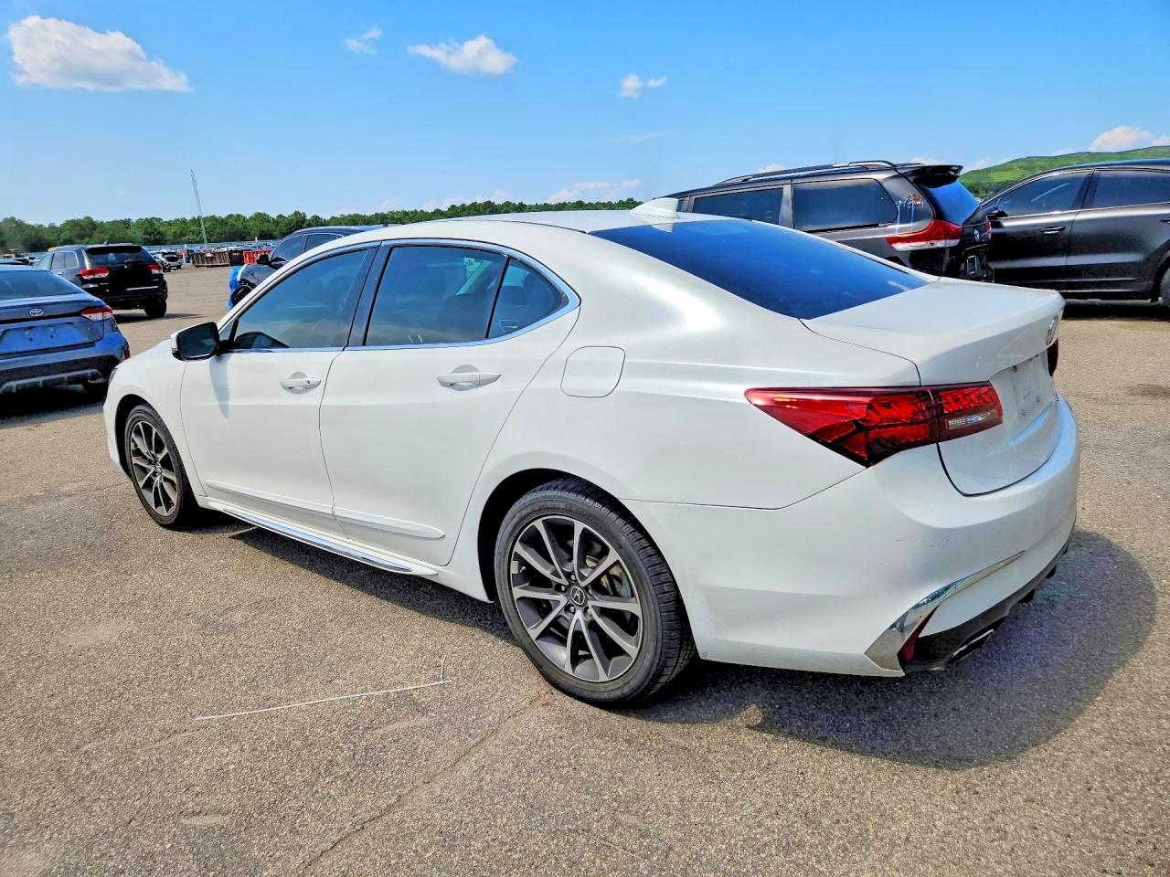 2018 Acura Tlx Tech - Image 2