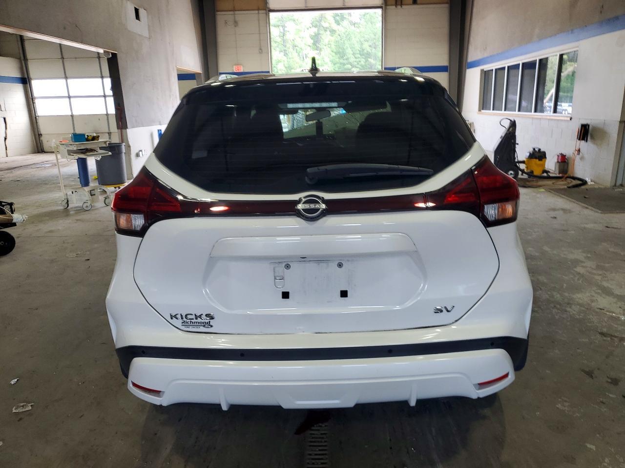 2022 Nissan Kicks Sv - Image 6
