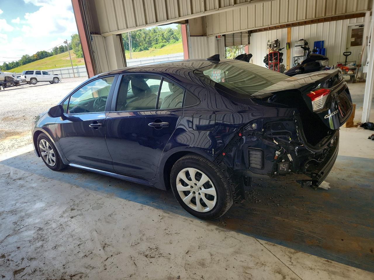 2026 Toyota Corolla Le - Фото 2