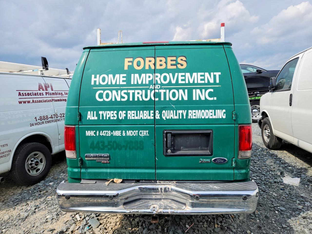2014 Ford Econoline E350 Super Duty Van - Фото 6