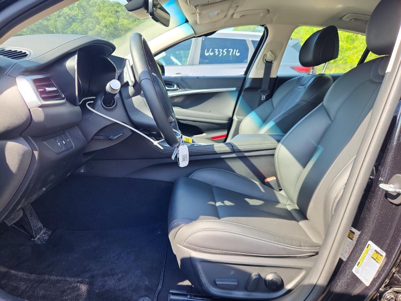 2026 Genesis G70 2.5T Standard - Фото 7