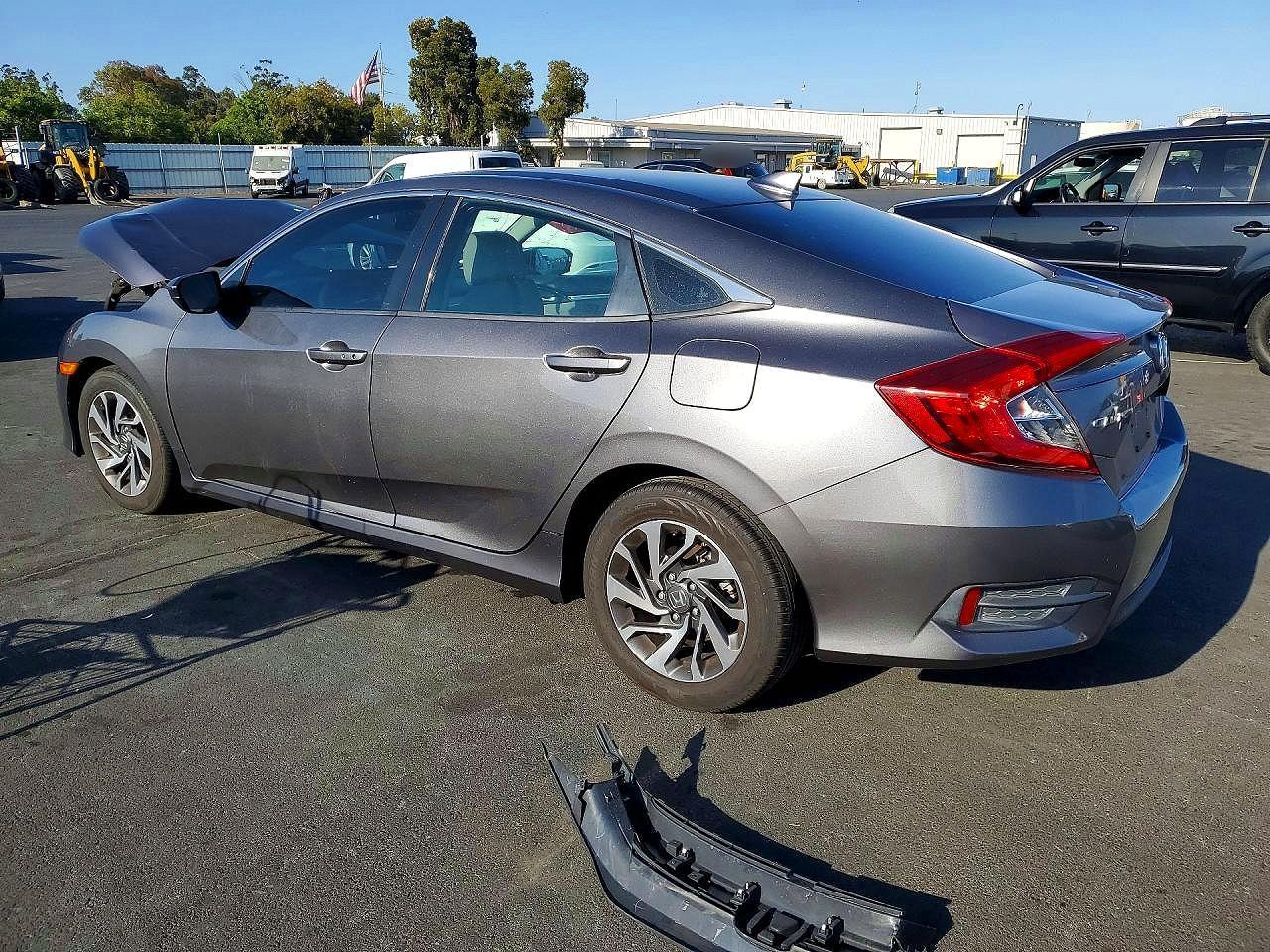 2018 Honda Civic Ex - Фото 2