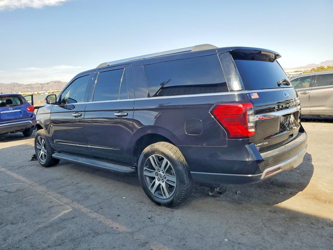 2024 Ford Expedition Max Limited - Image 2
