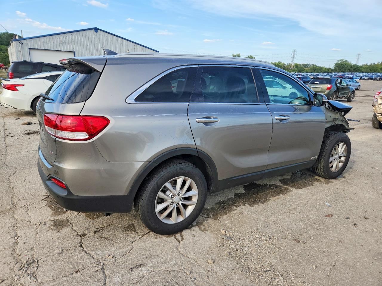 2017 Kia Sorento Lx - Image 3