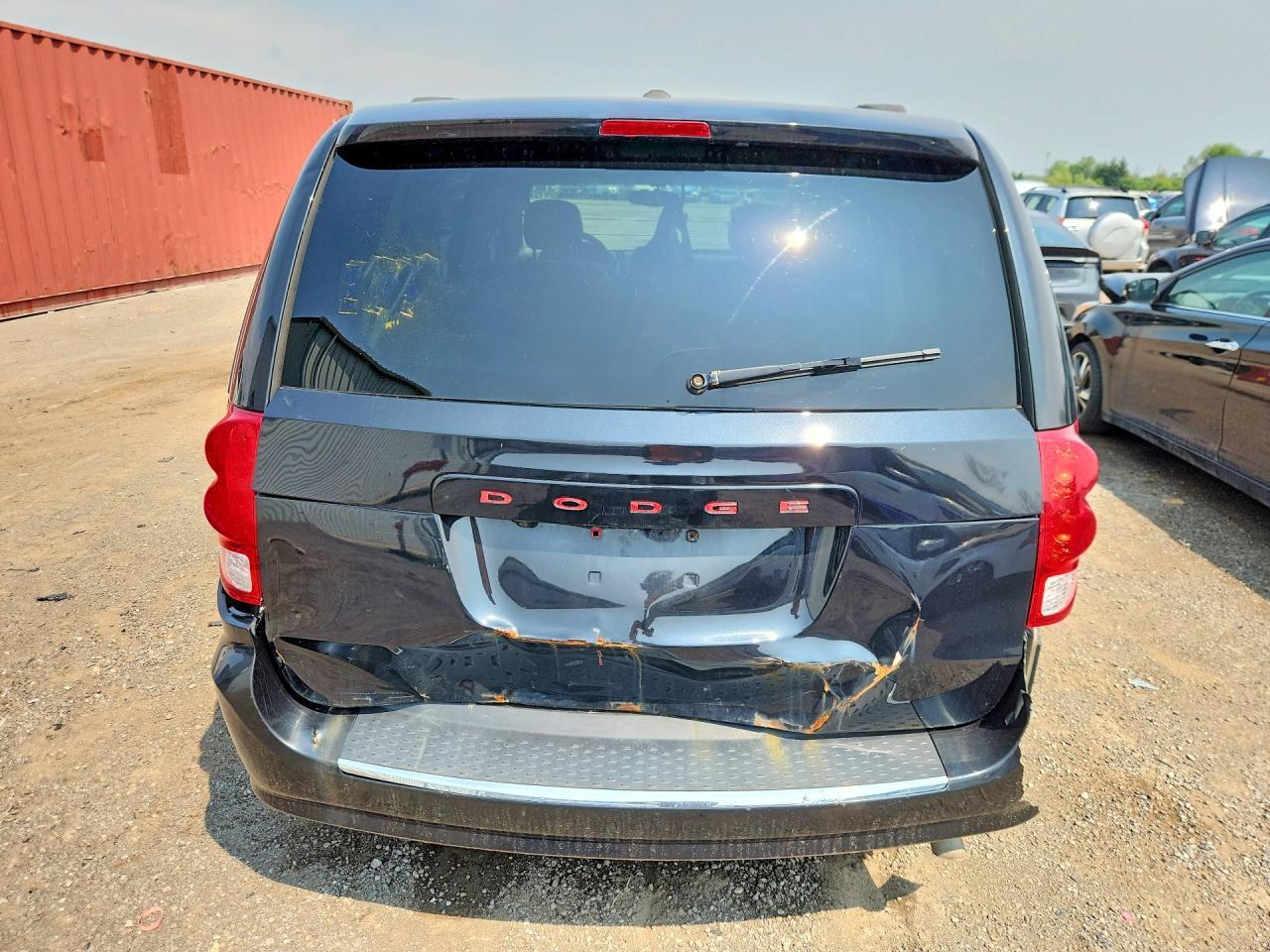 2017 Dodge Grand Caravan Crew - Image 6