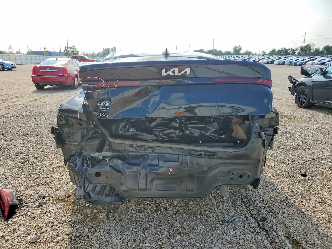 2025 Kia K4 Ex - Image 6