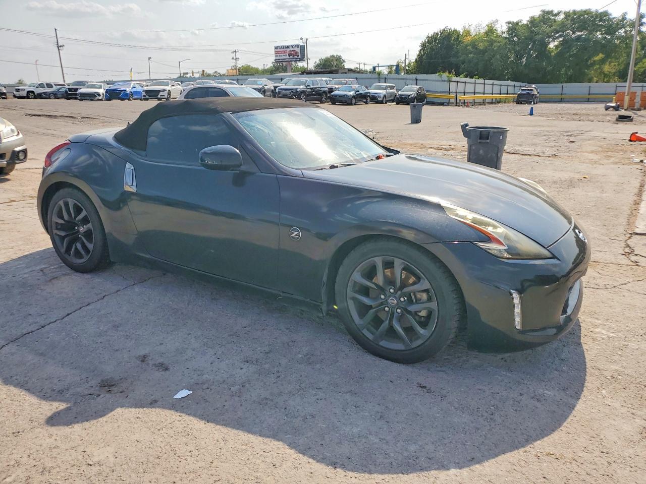 2019 Nissan 370Z Roadster - Image 4