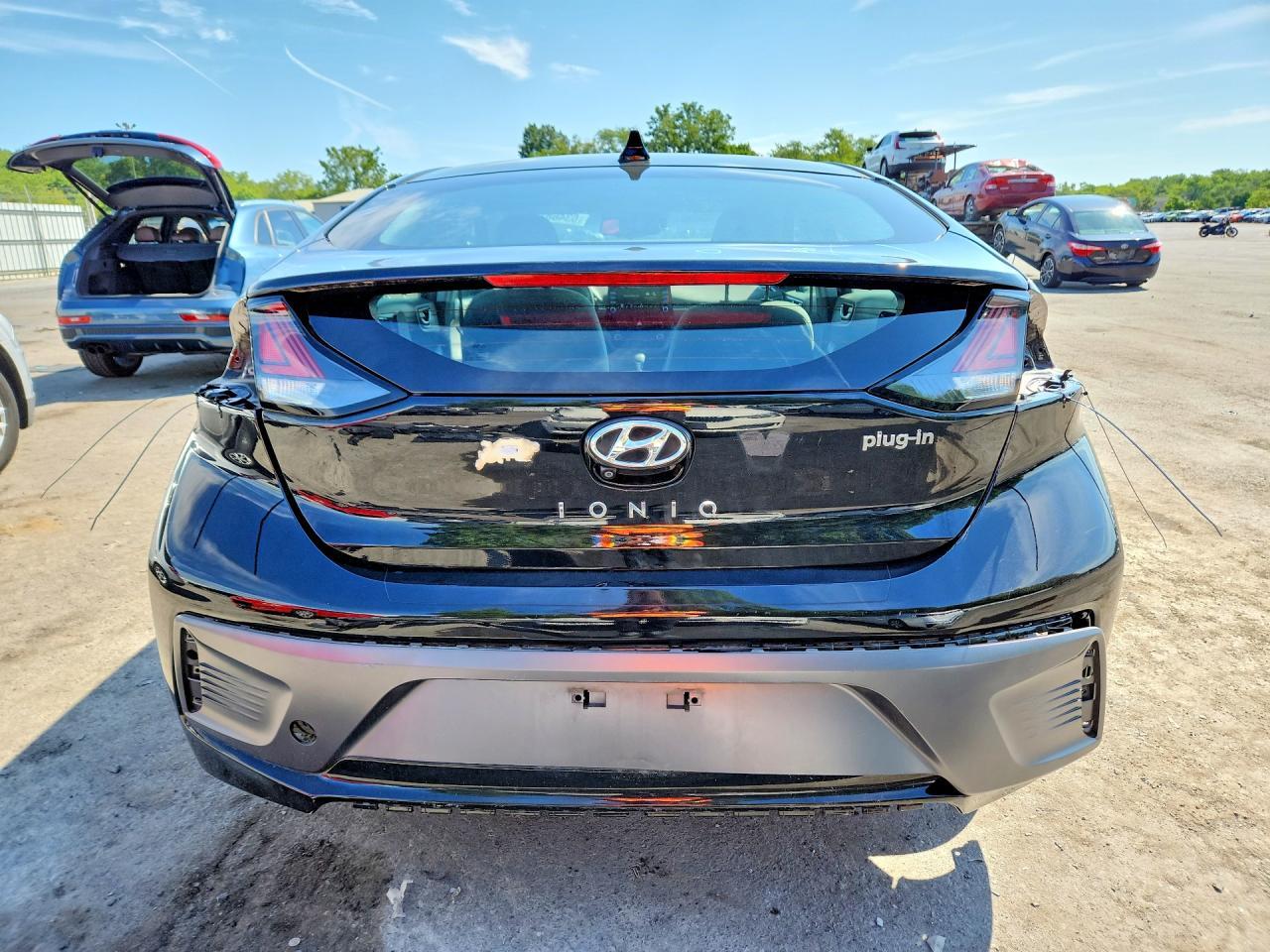 2022 Hyundai Ioniq Se - Фото 6
