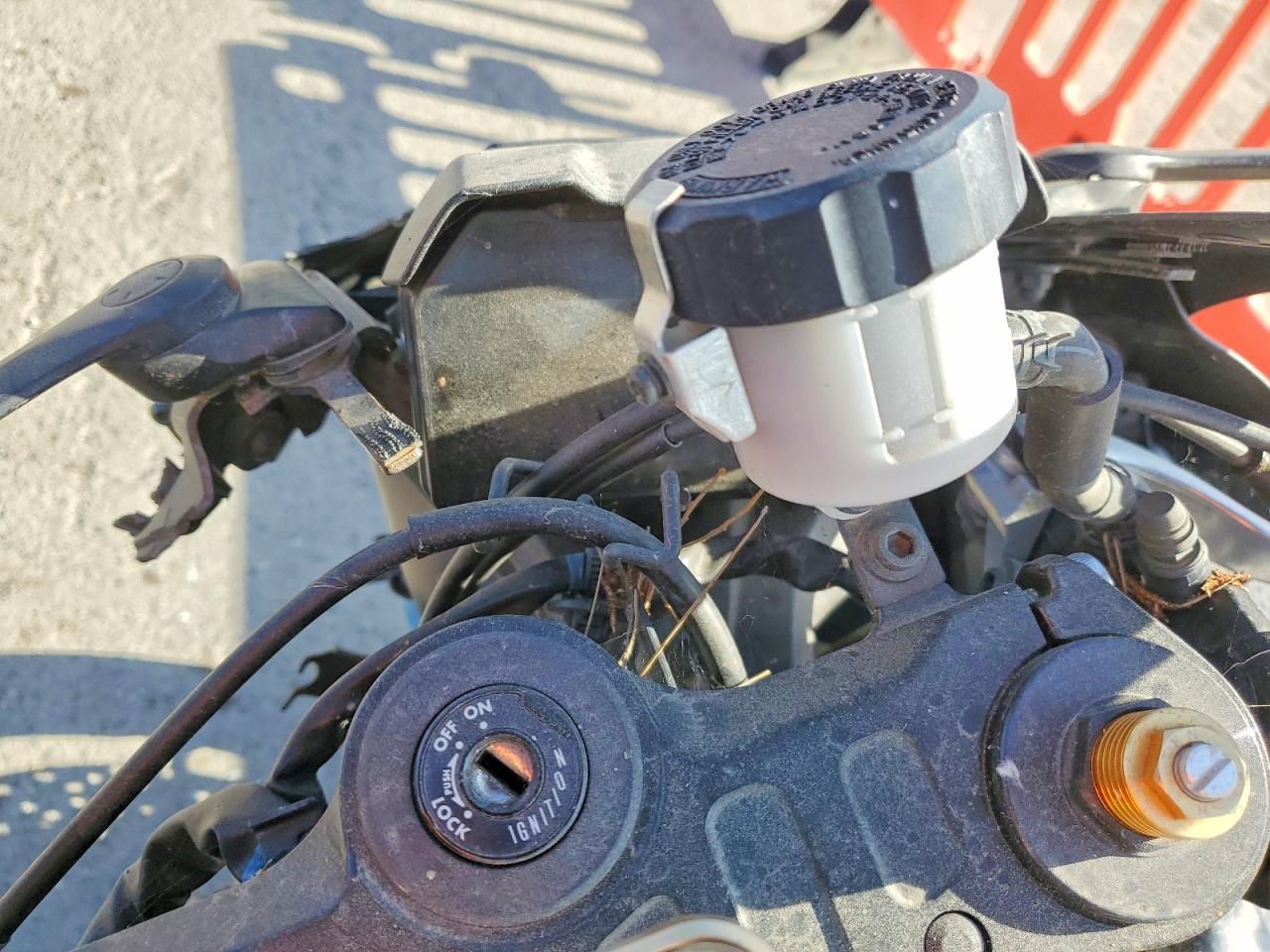 2024 Yamaha Yzfr7 - Image 7