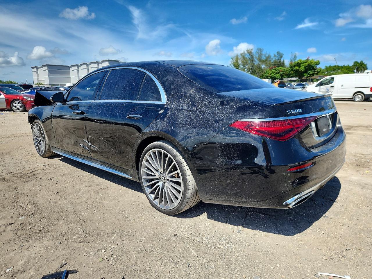 2022 Mercedes-Benz S 500 4Matic - Фото 2