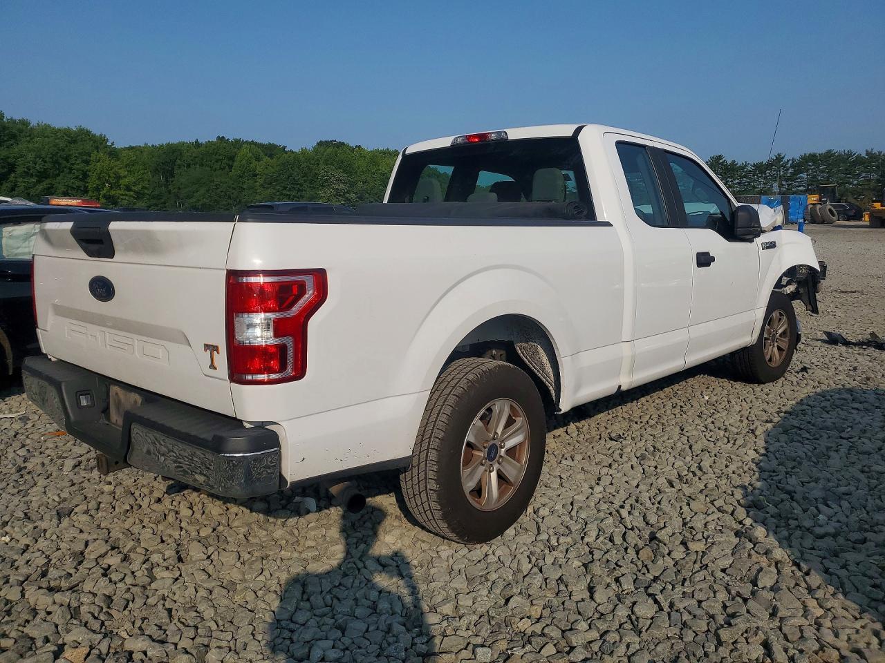 2018 Ford F150 Super Cab - Фото 3