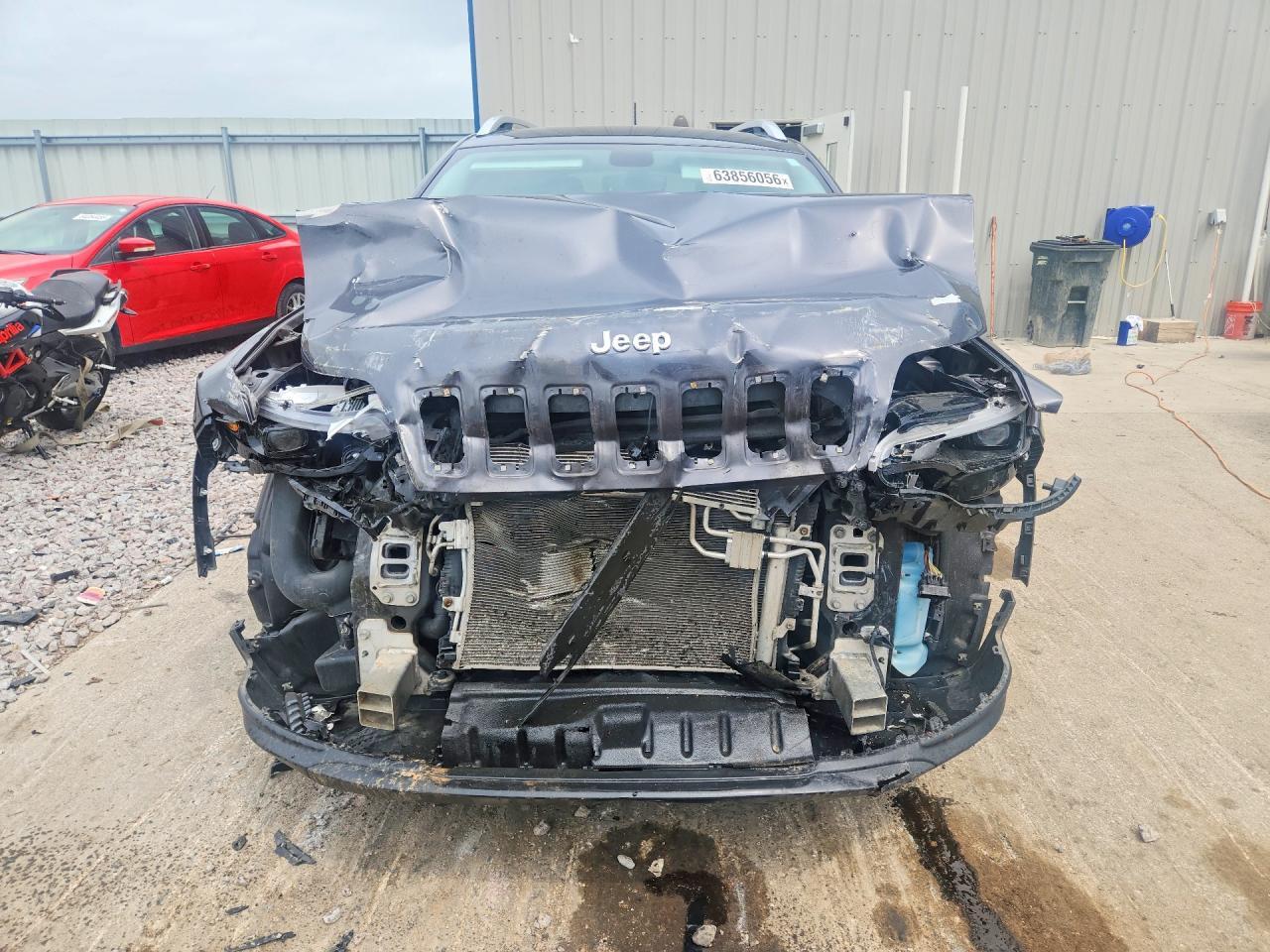 2019 Jeep Cherokee Latitude Plus - Фото 5