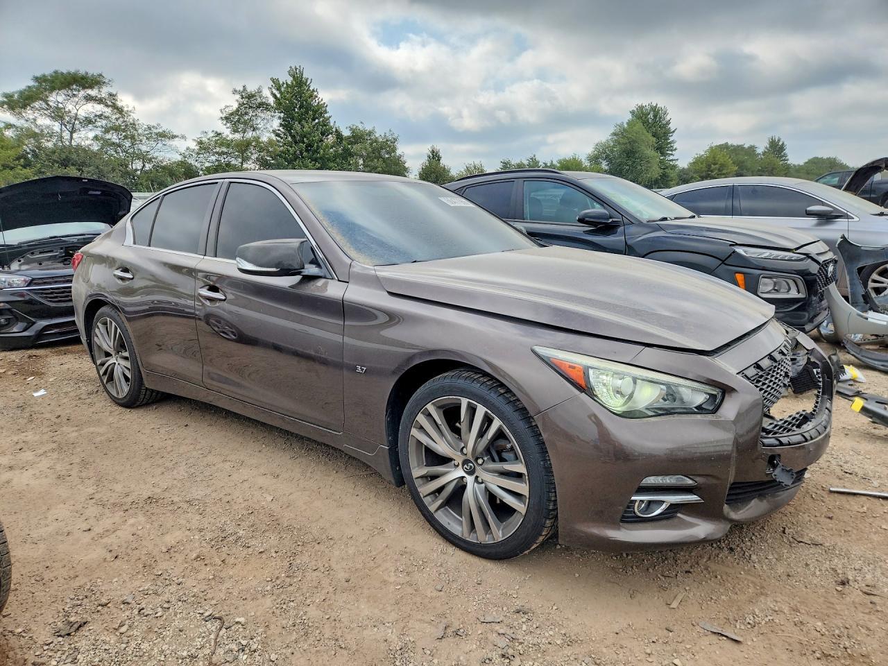 2015 Infiniti Q50 Premium - Фото 4