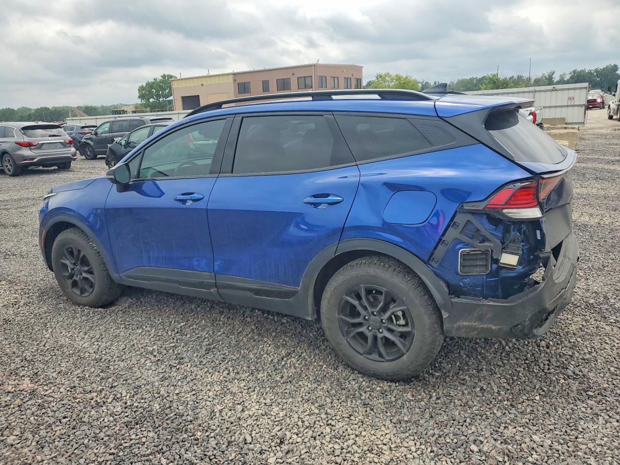 2025 Kia Sportage X-Pro - Фото 2