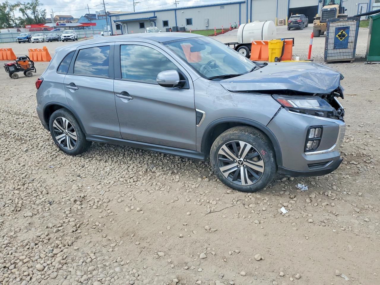 2025 Mitsubishi Outlander Sport S - Image 4