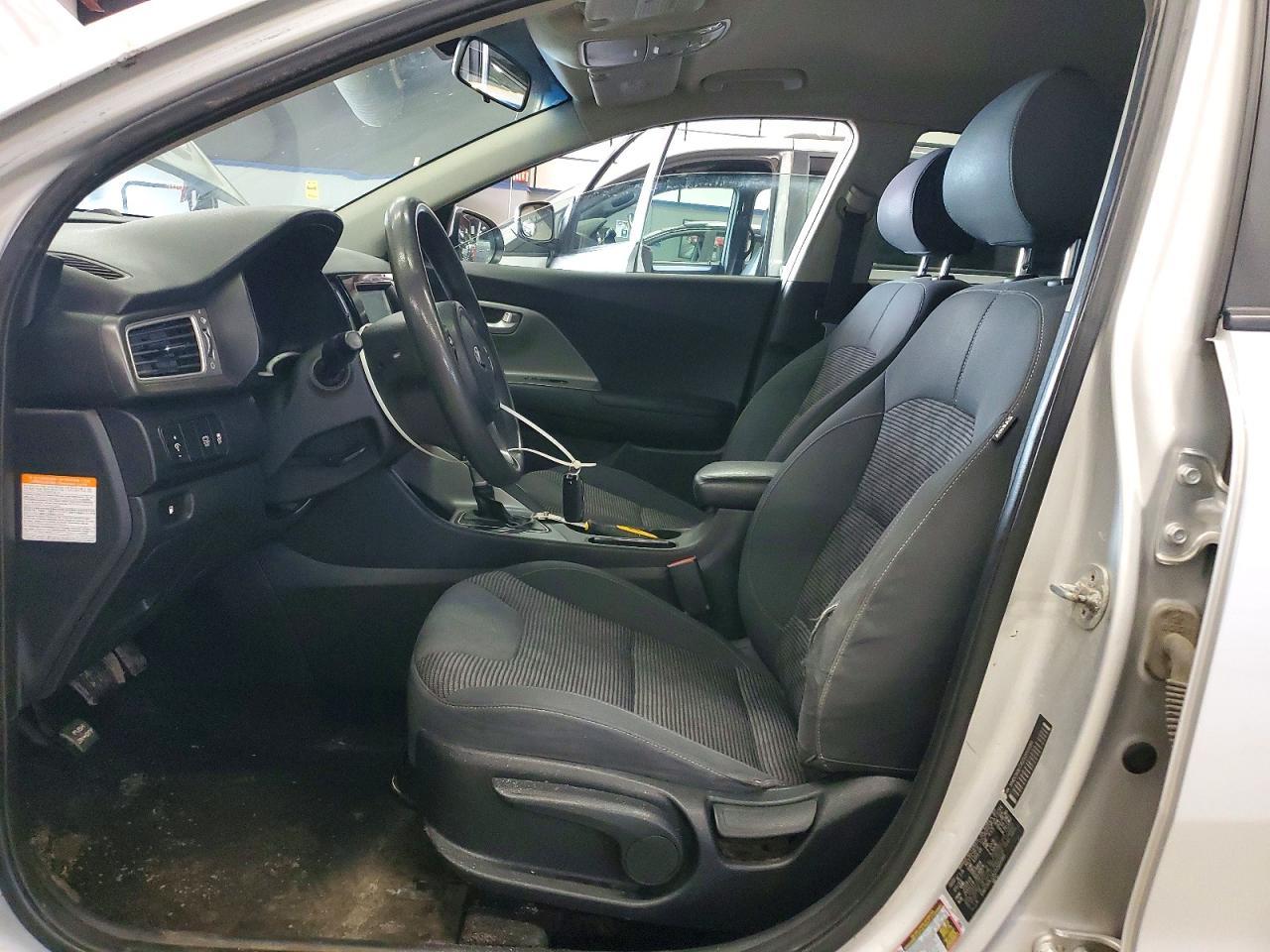 2018 Kia Niro Lx - Image 7