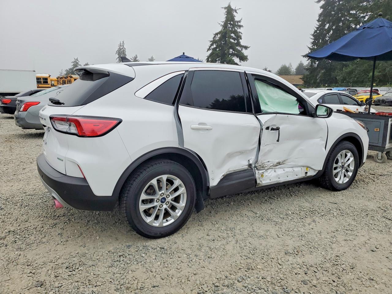 2020 Ford Escape Se - Image 3