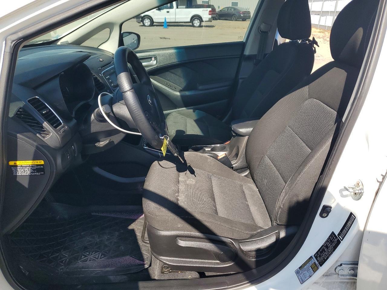2017 Kia Forte Lx - Image 7