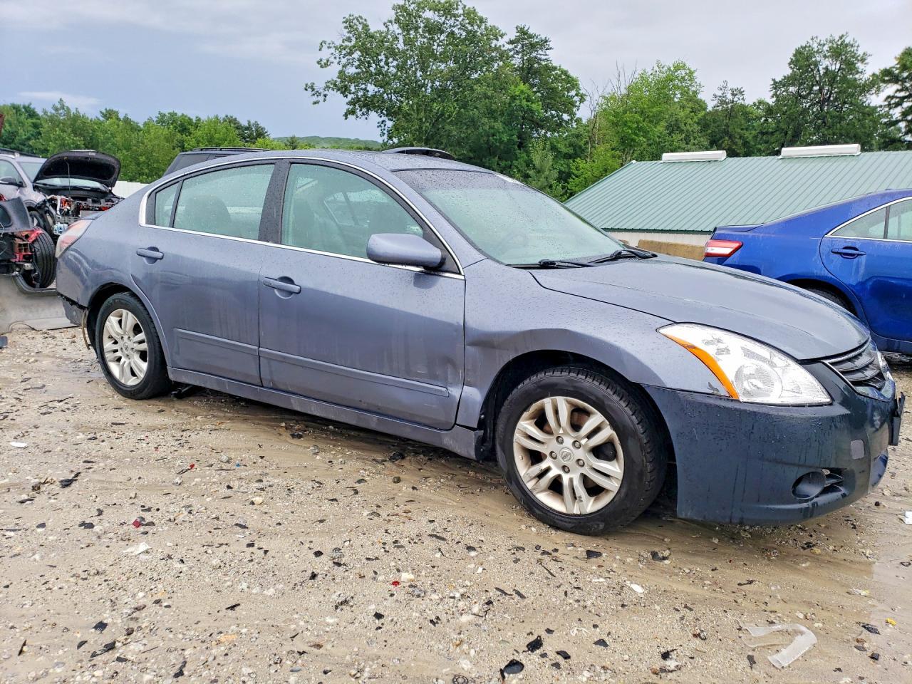 2012 Nissan Altima 2.5 - Image 4