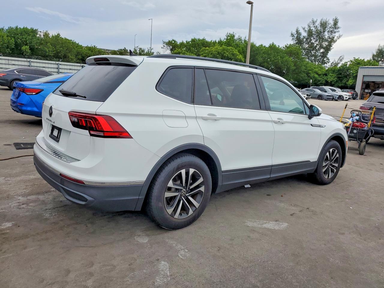 2024 Volkswagen Tiguan S - Фото 3