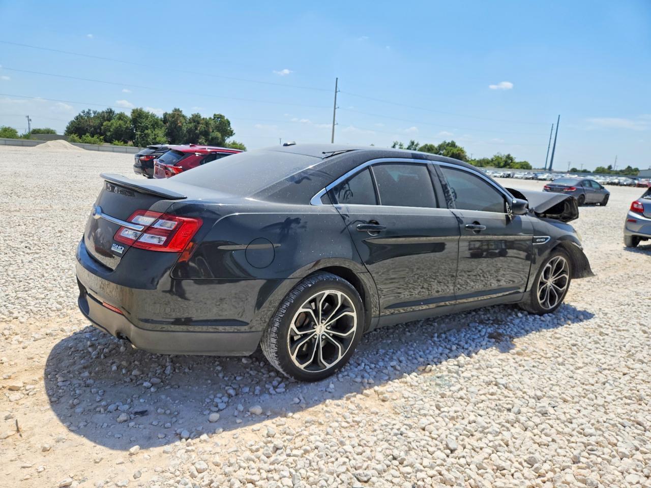 2015 Ford Taurus Sho - Фото 3