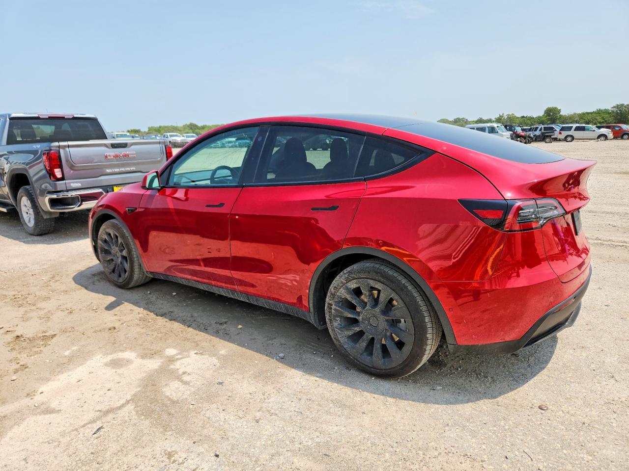 2021 Tesla Model Y - Фото 2
