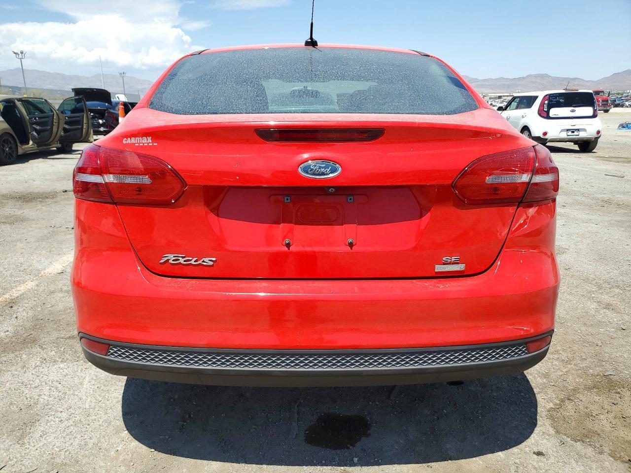 2016 Ford Focus Se - Image 6