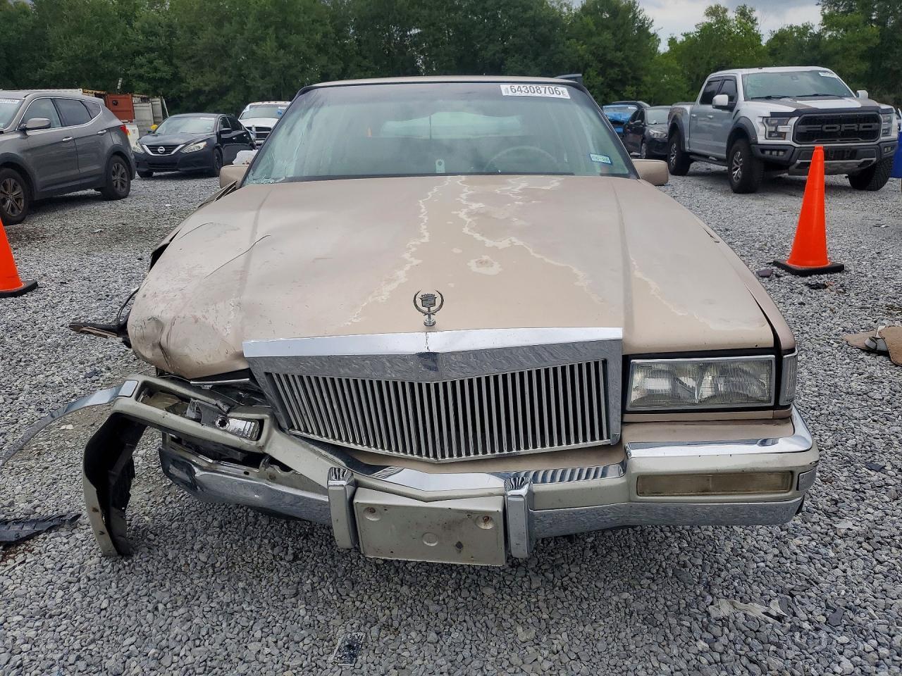 1991 Cadillac Deville - Фото 5