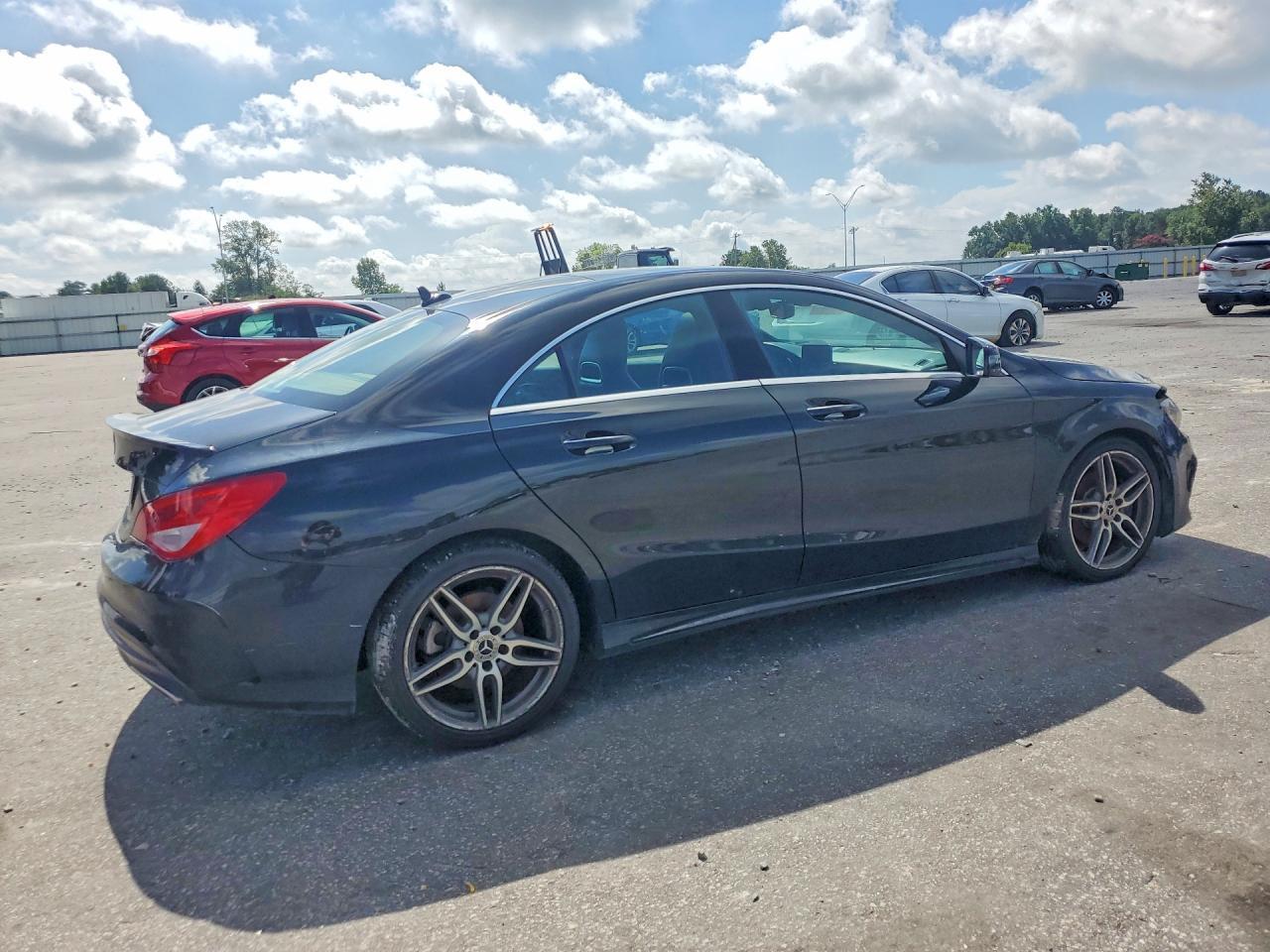 2018 Mercedes-Benz Cla 250 - Фото 3