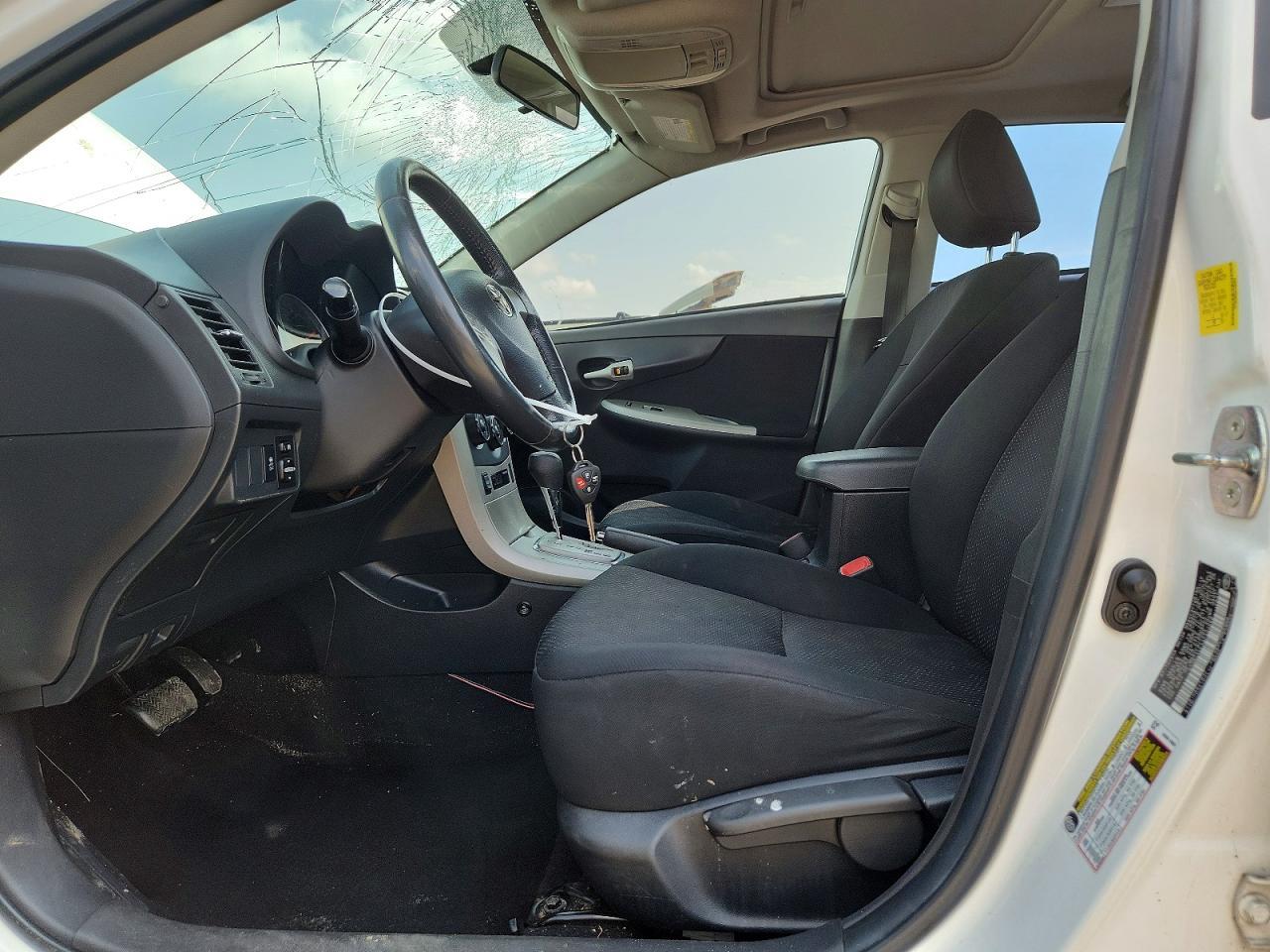 2010 Toyota Corolla S - Фото 7