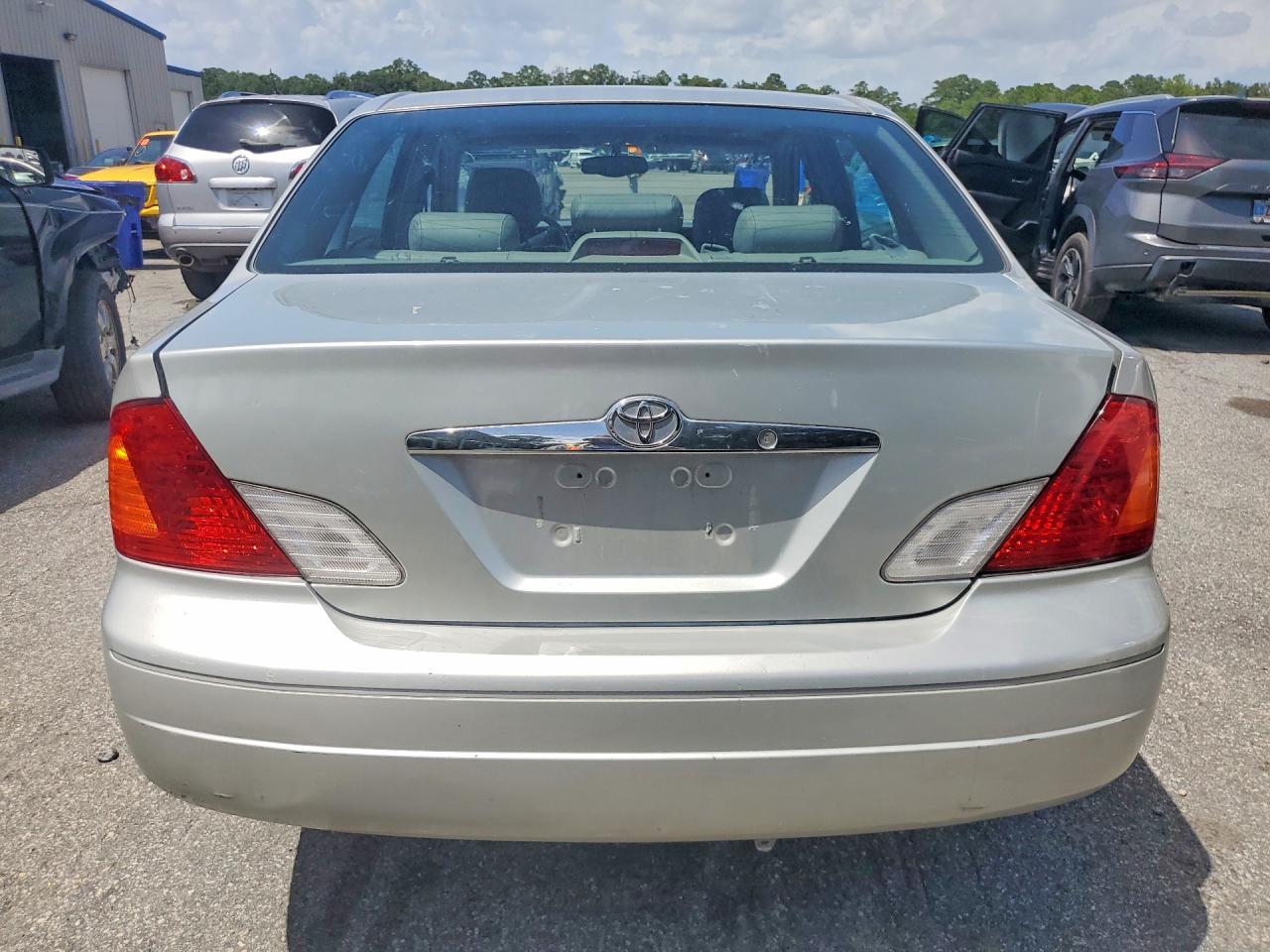 2001 Toyota Avalon Xls - Фото 6