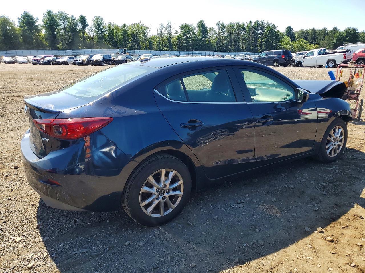 2016 Mazda 3 Grand Touring - Фото 3