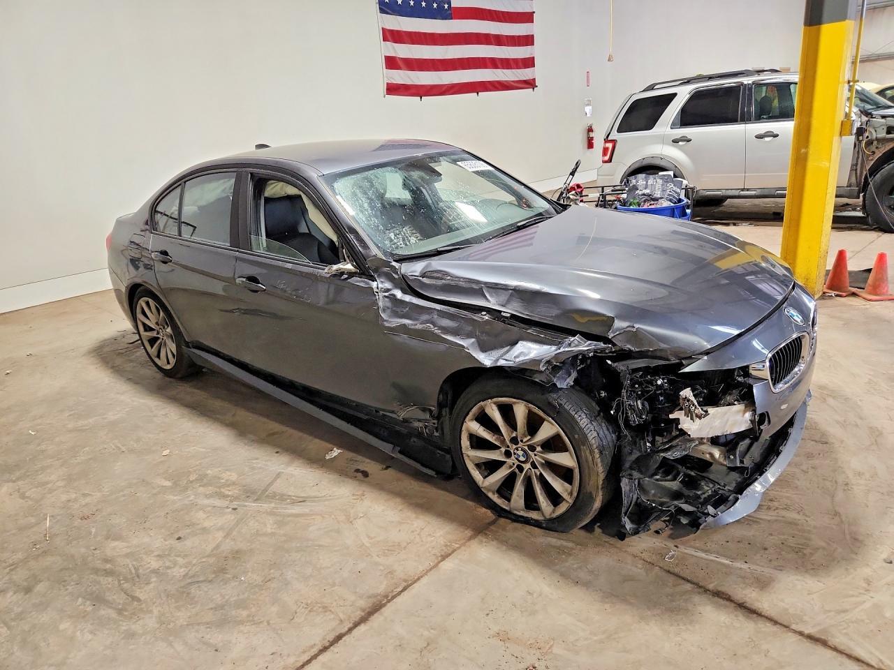 2018 BMW 320 I - Image 4