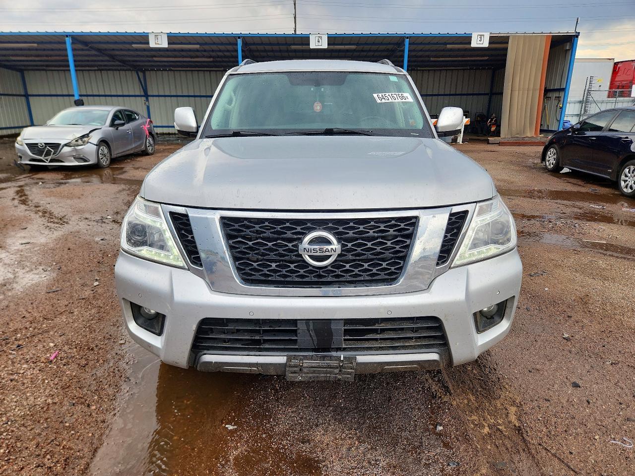 2020 Nissan Armada Sv - Image 5