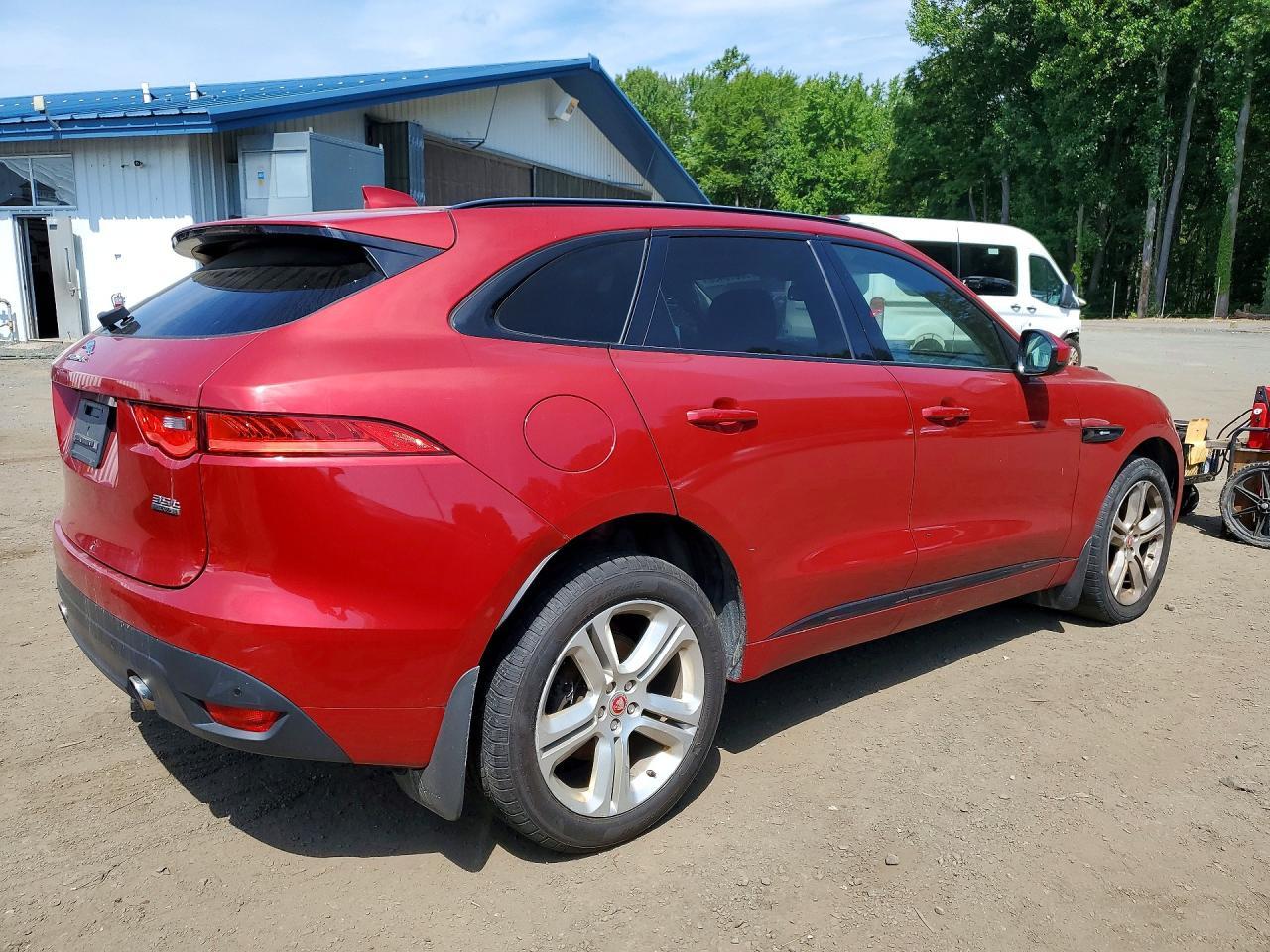 2017 Jaguar F-Pace R - Sport - Фото 3