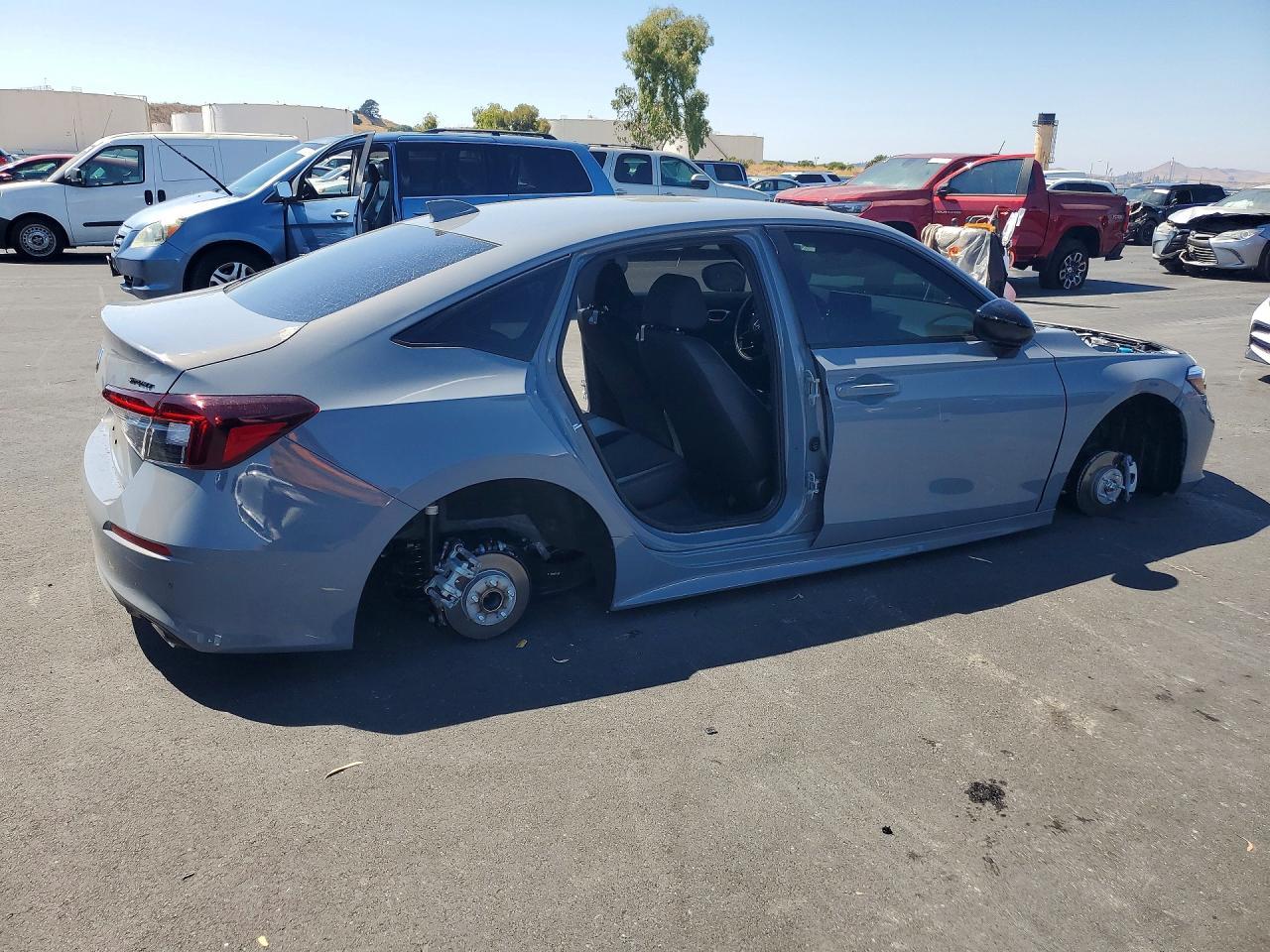 2026 Honda Civic Sport - Фото 3