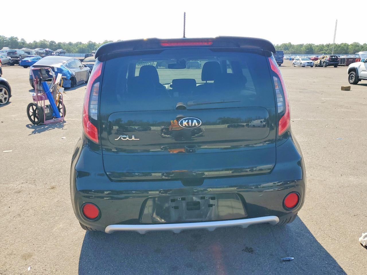 2018 Kia Soul + - Image 6