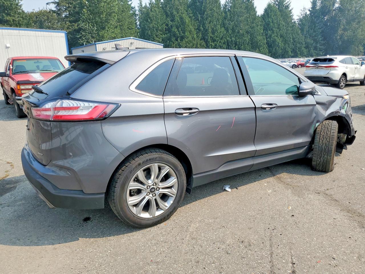 2024 Ford Edge Titanium - Фото 3