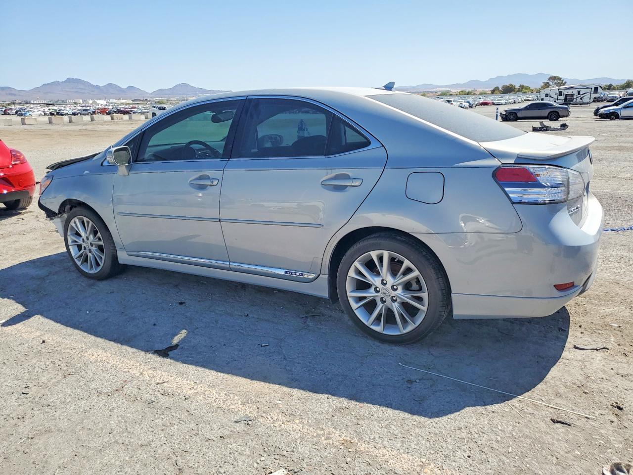 2010 Lexus Hs 250H - Фото 2