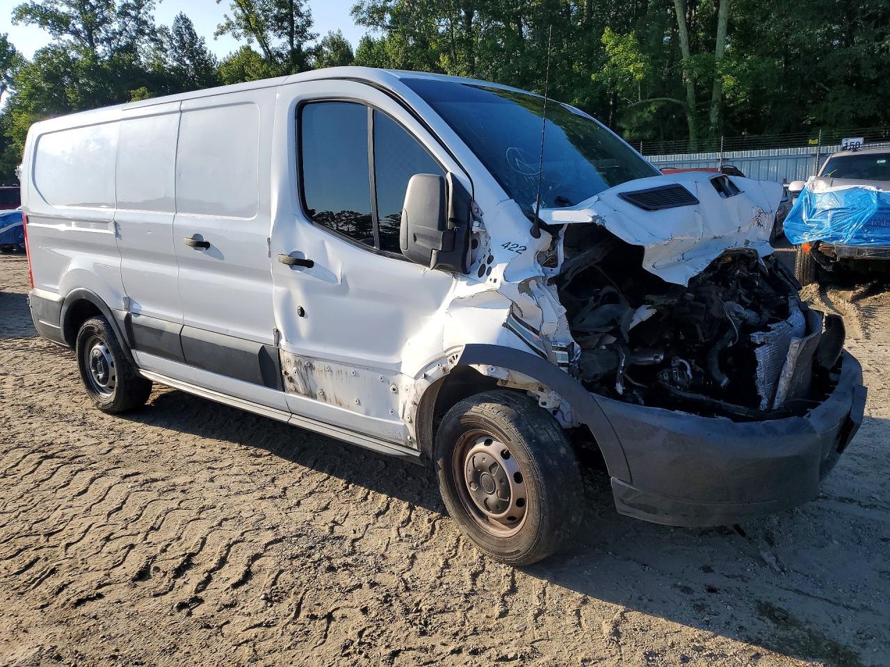 2015 Ford Transit T-150 - Фото 4