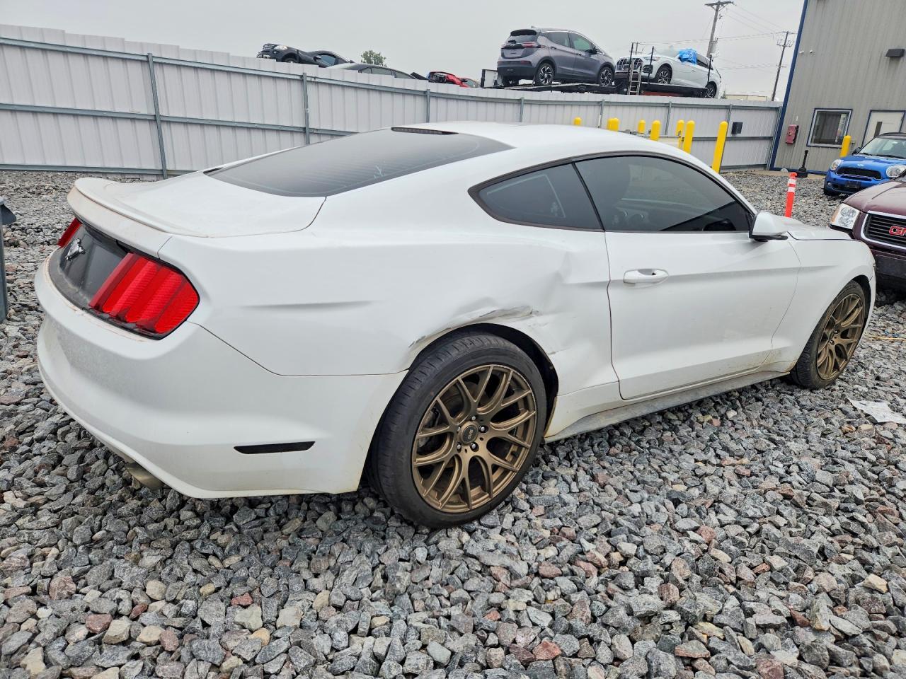 2015 Ford Mustang - Image 3