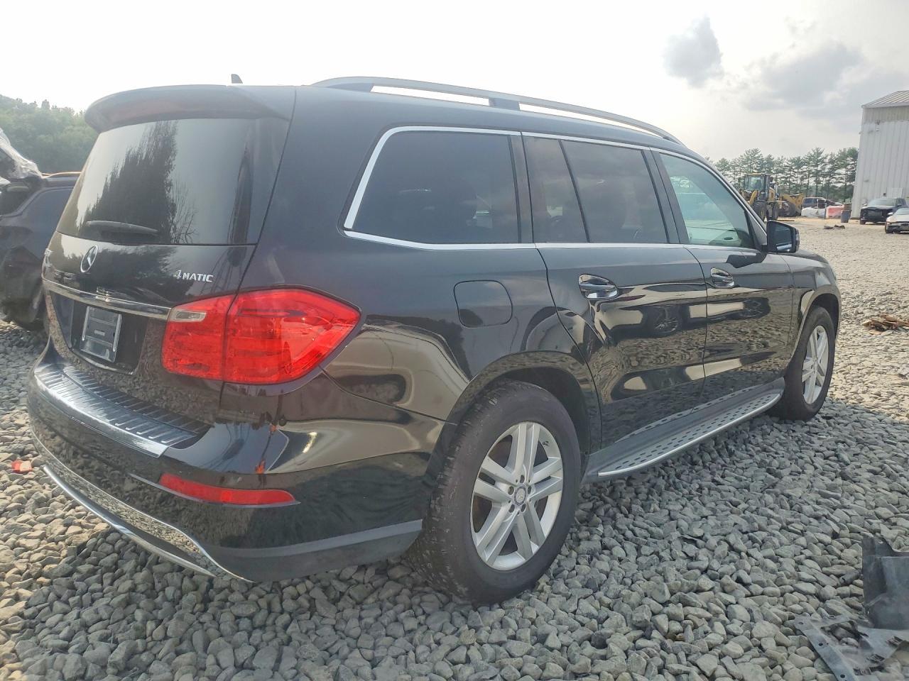 2013 Mercedes-Benz Gl 450 4Matic - Image 3
