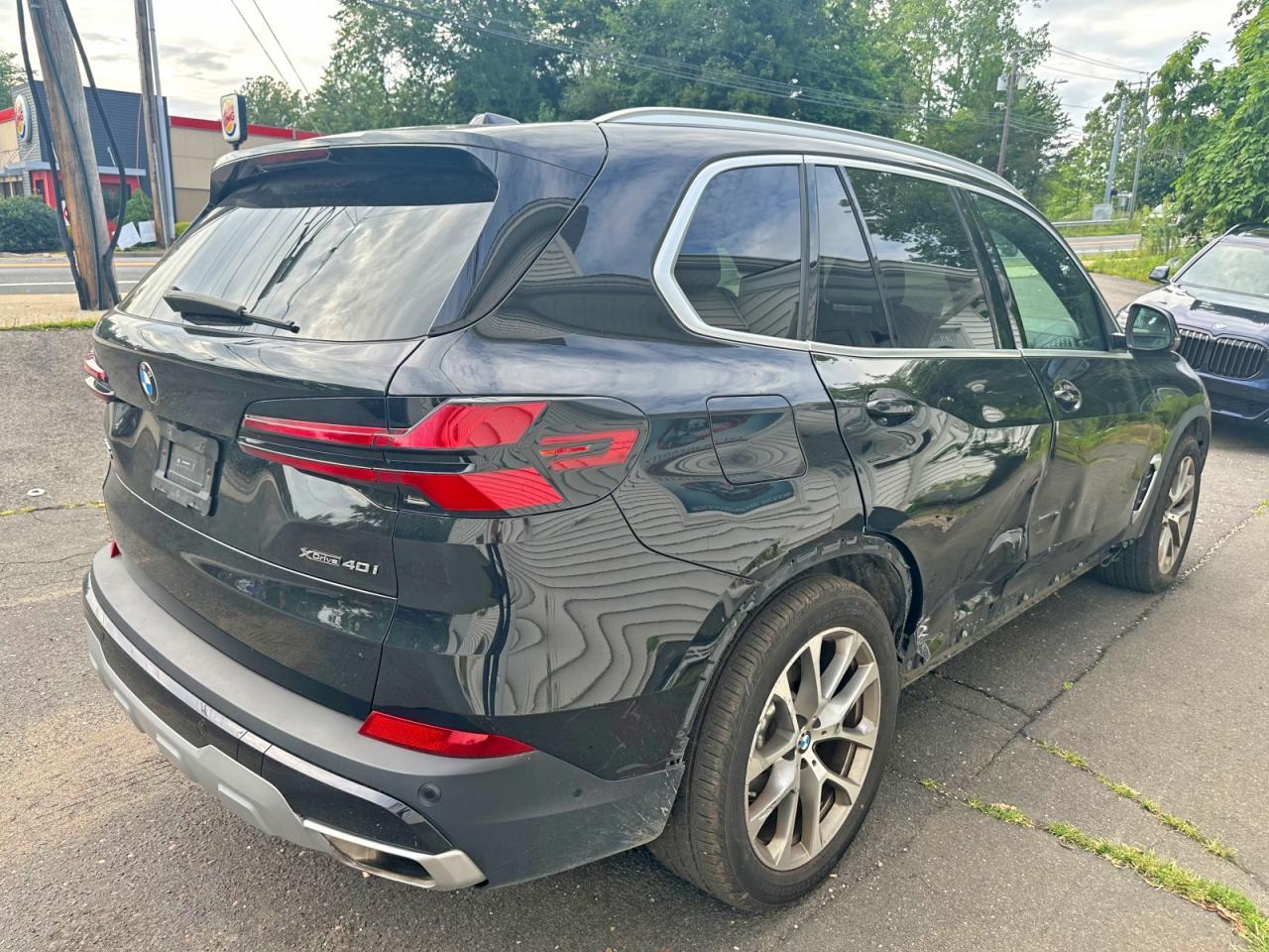 2026 BMW X5 xDrive40I - Фото 3
