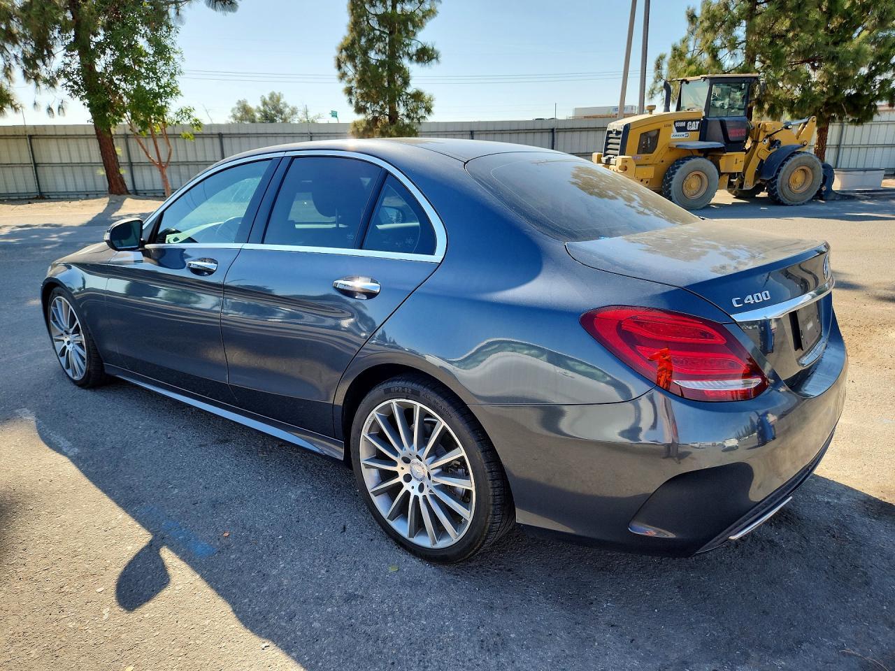 2015 Mercedes-Benz C 400 4Matic - Image 2