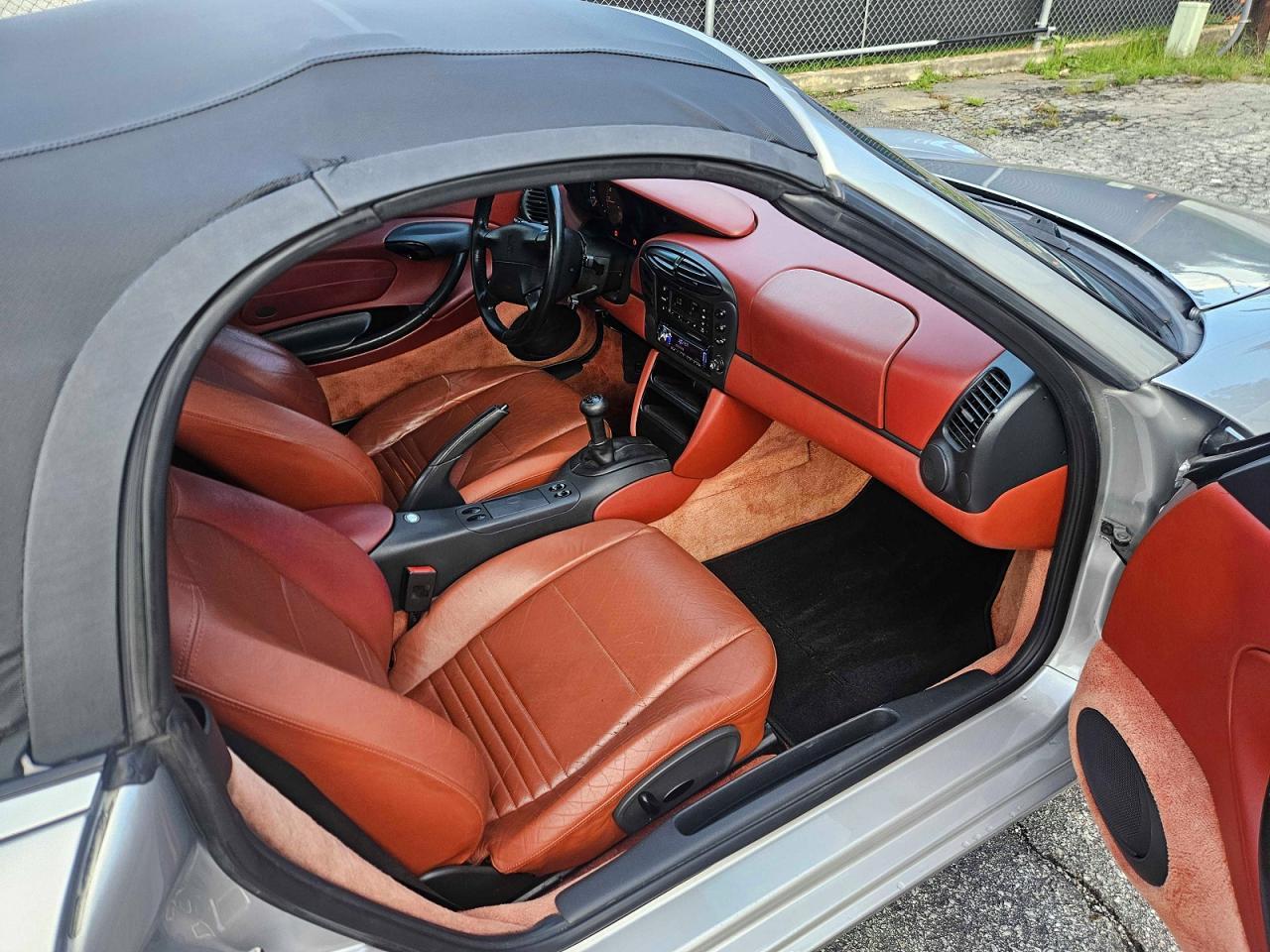 1998 Porsche Boxster - Image 5