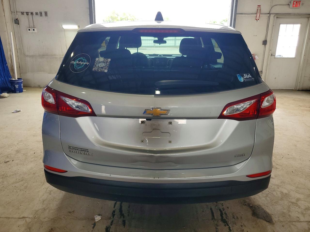 2021 Chevrolet Equinox Ls - Image 6
