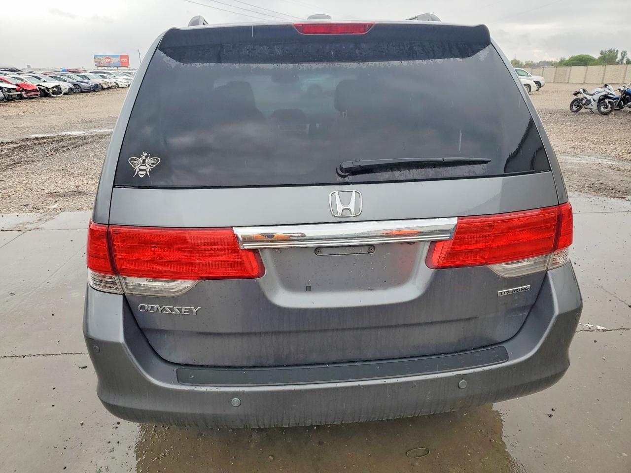 2010 Honda Odyssey Touring - Фото 6